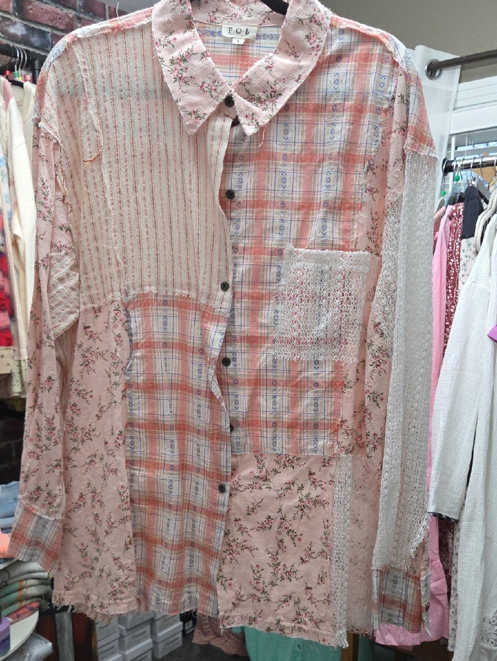 POL Pink Floral & Plaid Mixed-Print Shirt